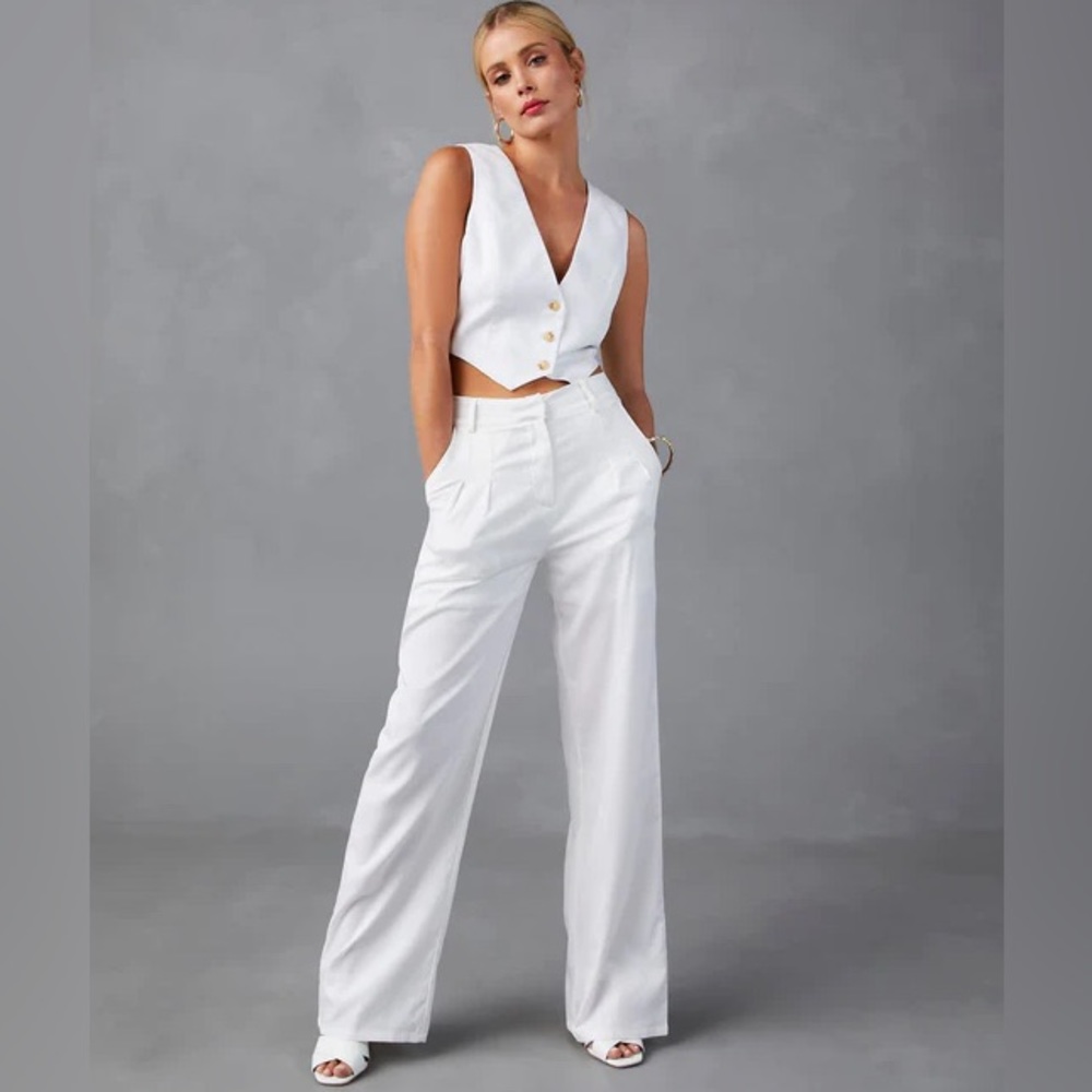 VICI Right On Cue Pocketed Wide Leg Pants